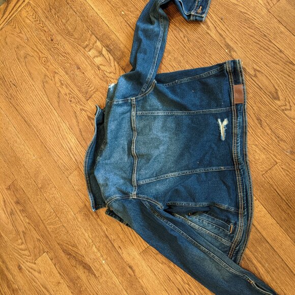 Hollister jeans jacket - Picture 2 of 3